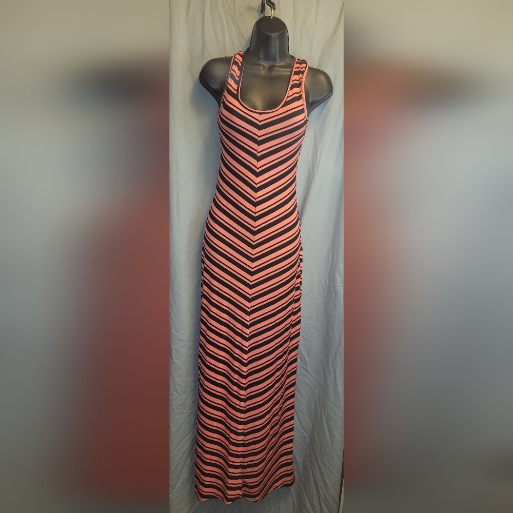 Orange and black sleeveless maxi dress.